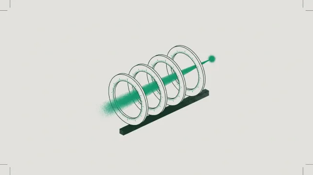 Isometric diagram of four aperture rings on a shared axis, a narrow green beam passing through all four to converge on a single node.